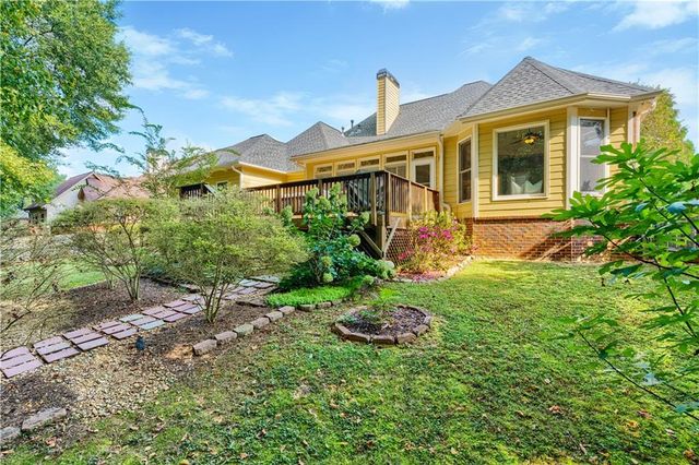 7040 Grassmoor Grange Way, Cumming, GA 30040