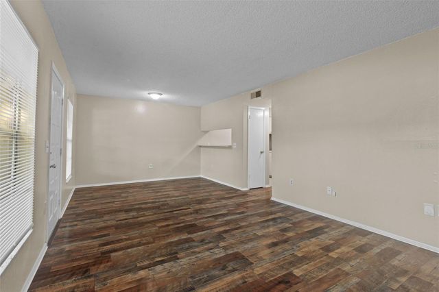 14419 HANGING MOSS CIRCLE 101, Tampa, FL 33613