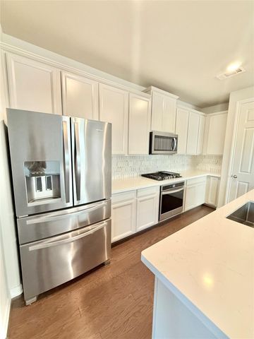 15810 Tullich Knoll Drive, Humble, TX 77346