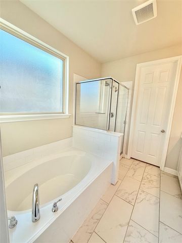 15810 Tullich Knoll Drive, Humble, TX 77346