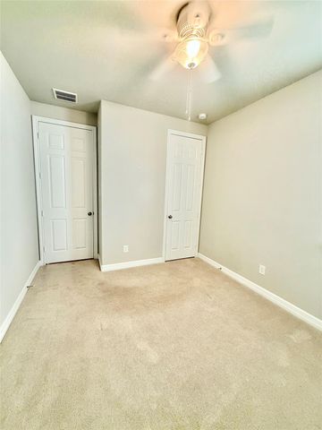 15810 Tullich Knoll Drive, Humble, TX 77346