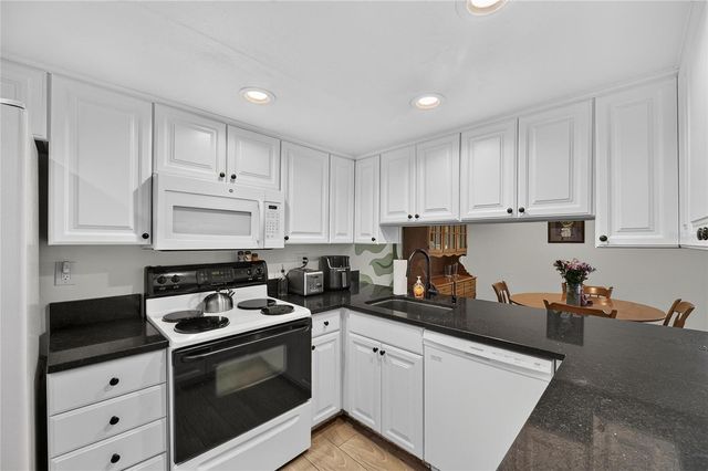 810 HUNTERS COURT, Brandon, FL 33511