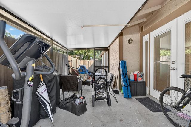 810 HUNTERS COURT, Brandon, FL 33511