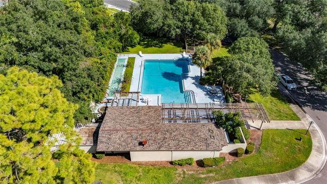 810 HUNTERS COURT, Brandon, FL 33511