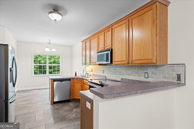 5071 Woodmont Drive, Villa Rica, GA 30180