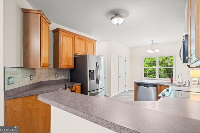 5071 Woodmont Drive, Villa Rica, GA 30180