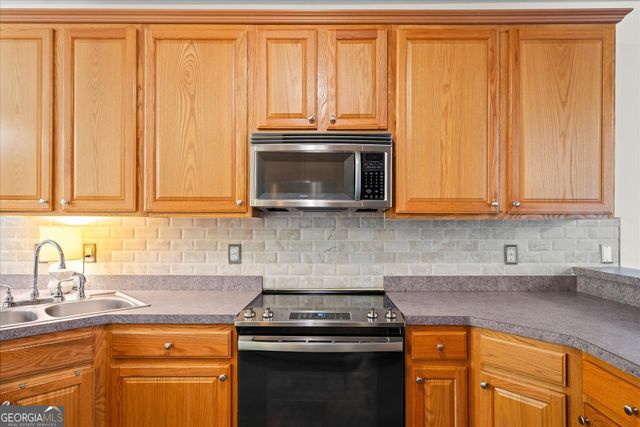 5071 Woodmont Drive, Villa Rica, GA 30180