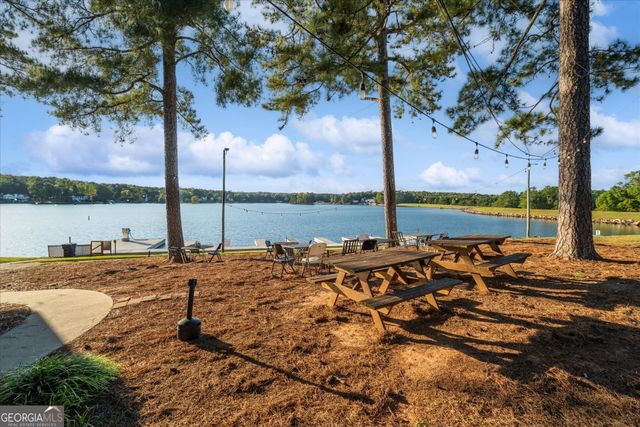 5071 Woodmont Drive, Villa Rica, GA 30180