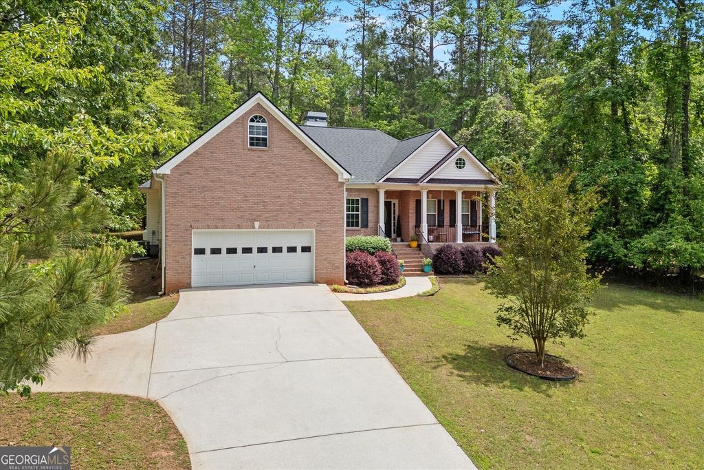 5071 Woodmont Drive, Villa Rica, GA 30180