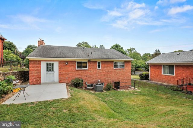 1445 NORTHGATE RD NW, Washington, DC 20012