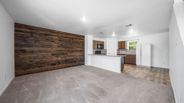 16842 Marie Village Drive, Conroe, TX 77306