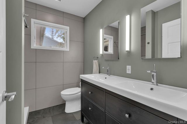 60 Pleasant Avenue, Pleasantville, NY 10570