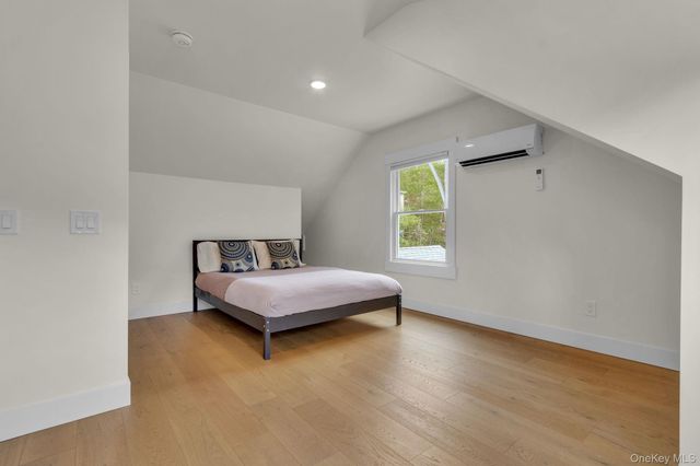 60 Pleasant Avenue, Pleasantville, NY 10570