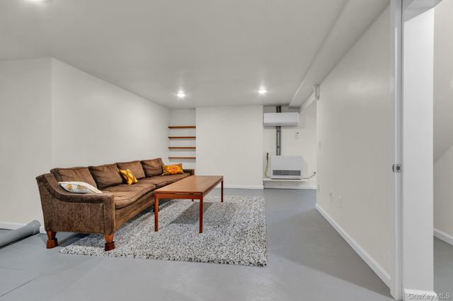 60 Pleasant Avenue, Pleasantville, NY 10570