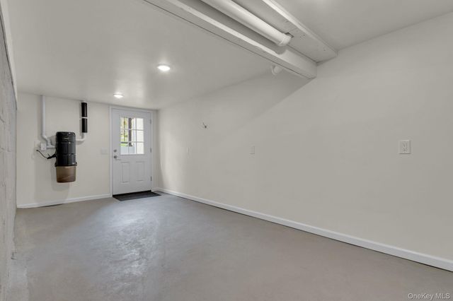 60 Pleasant Avenue, Pleasantville, NY 10570