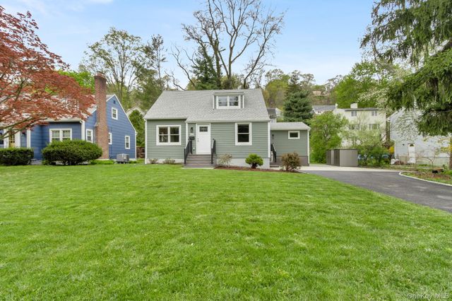 60 Pleasant Avenue, Pleasantville, NY 10570