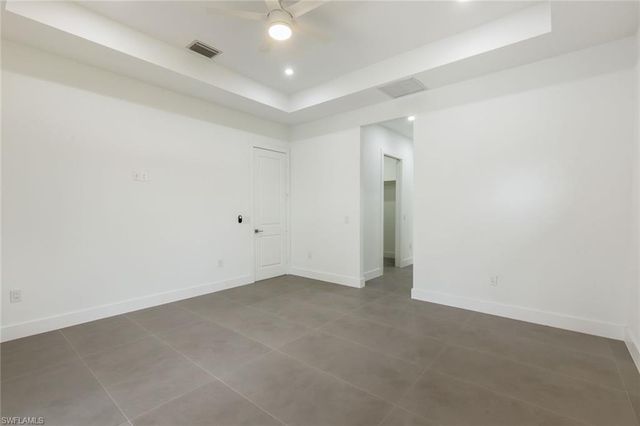 2806 Golden Gate BLVD W, Naples, FL 34120
