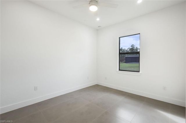 2806 Golden Gate BLVD W, Naples, FL 34120