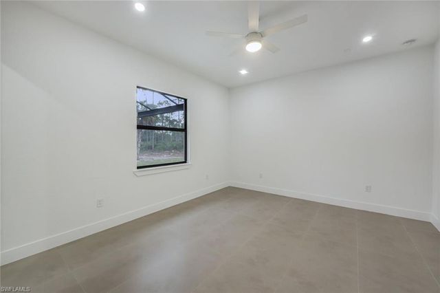 2806 Golden Gate BLVD W, Naples, FL 34120