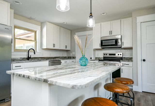 8024 Highway 58, Harrison, TN 37341