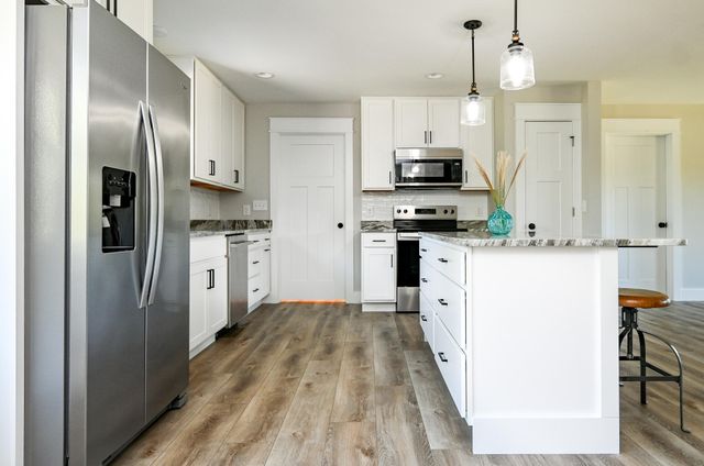 8024 Highway 58, Harrison, TN 37341