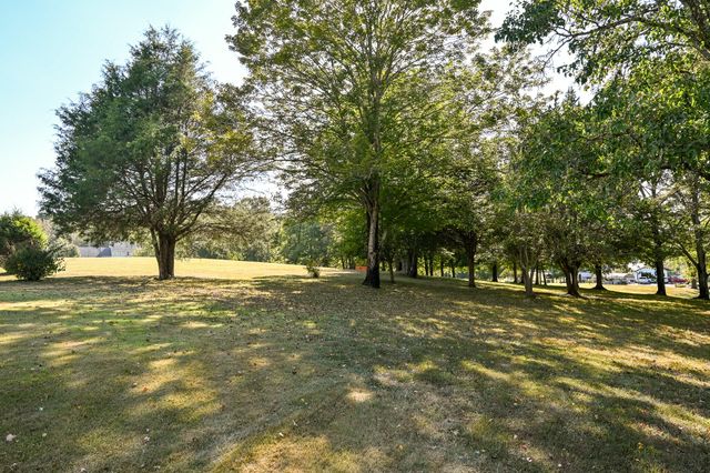 8024 Highway 58, Harrison, TN 37341