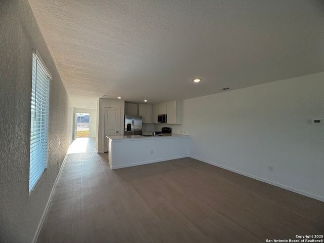 204 Ottawa Way, New Braunfels, TX 78130