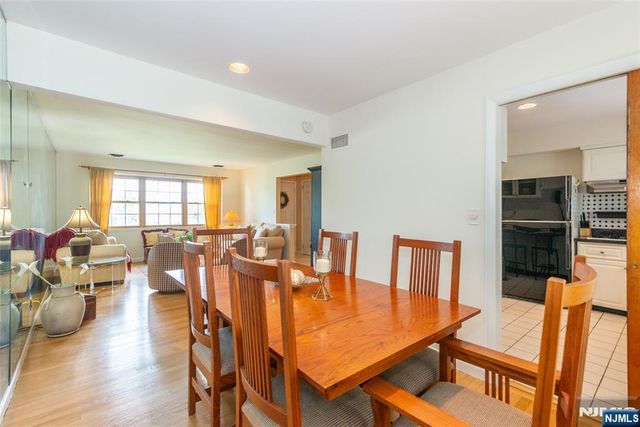 121 Bender Drive, Clifton, NJ 07013