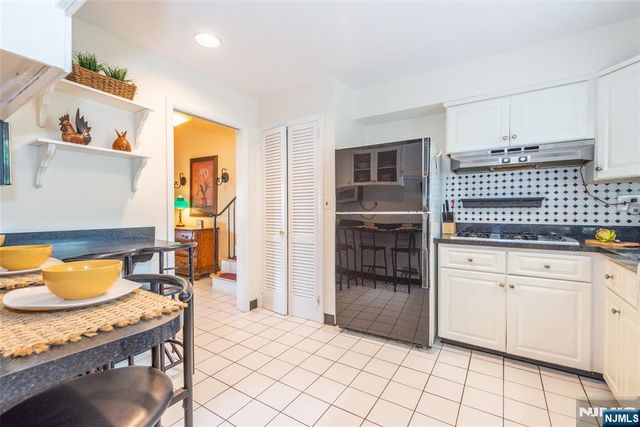 121 Bender Drive, Clifton, NJ 07013