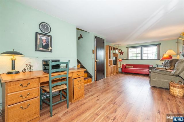 121 Bender Drive, Clifton, NJ 07013