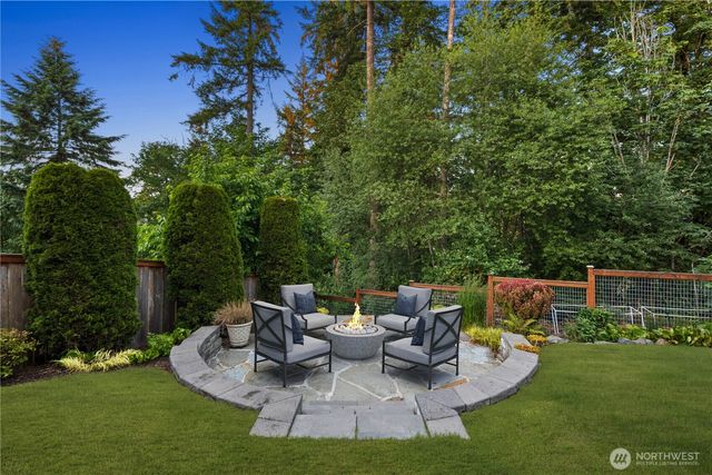 4227 NE 27th Place, Renton, WA 98059
