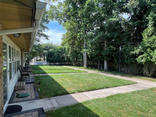 312 Woodbridge Drive B, Ridge, NY 11961