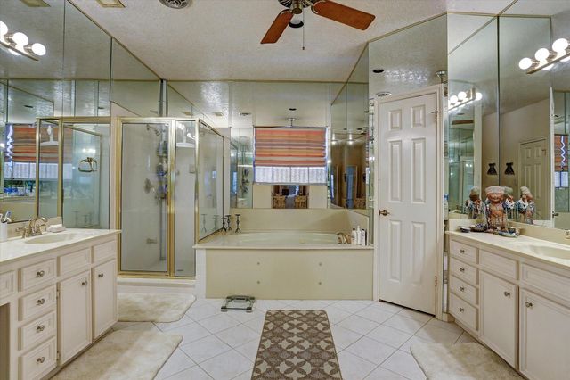 2125 Bering Drive 2125, Houston, TX 77057