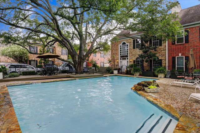 2125 Bering Drive 2125, Houston, TX 77057