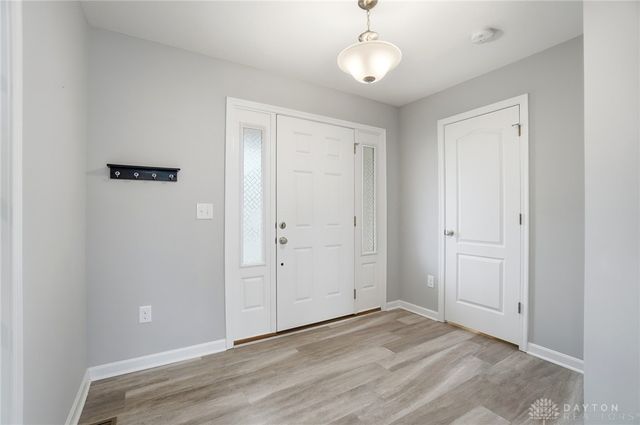 2145 Silver Linden Drive, Tipp City, OH 45371