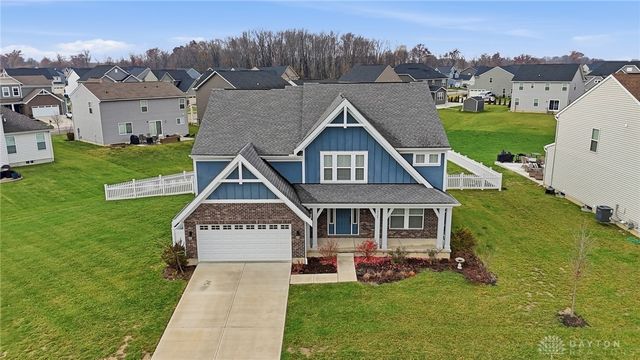 2145 Silver Linden Drive, Tipp City, OH 45371