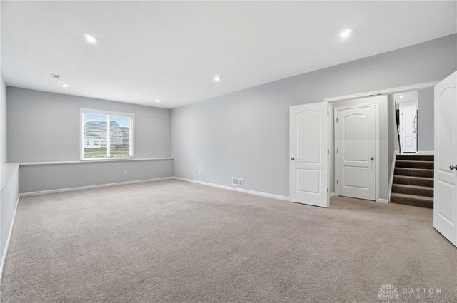 2145 Silver Linden Drive, Tipp City, OH 45371