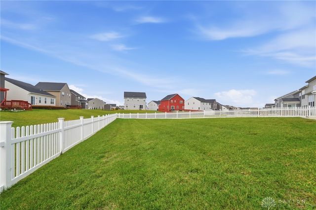 2145 Silver Linden Drive, Tipp City, OH 45371