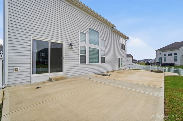 2145 Silver Linden Drive, Tipp City, OH 45371