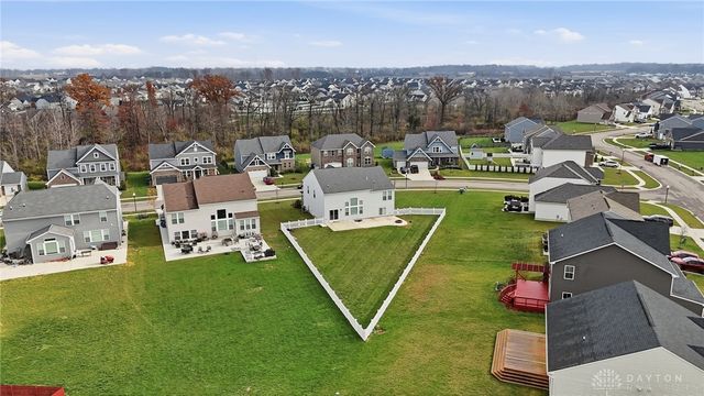 2145 Silver Linden Drive, Tipp City, OH 45371