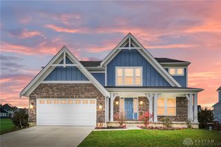 2145 Silver Linden Drive, Tipp City, OH 45371