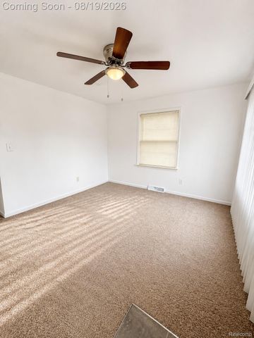 13681 Hendricks Avenue, Warren, MI 48089