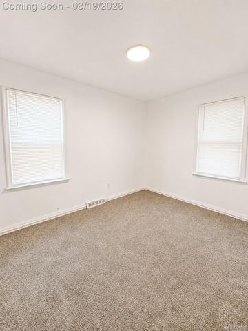 13681 Hendricks Avenue, Warren, MI 48089