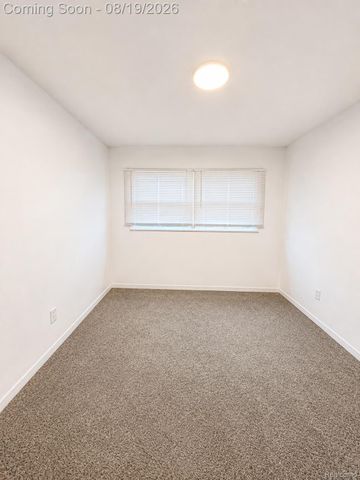 13681 Hendricks Avenue, Warren, MI 48089