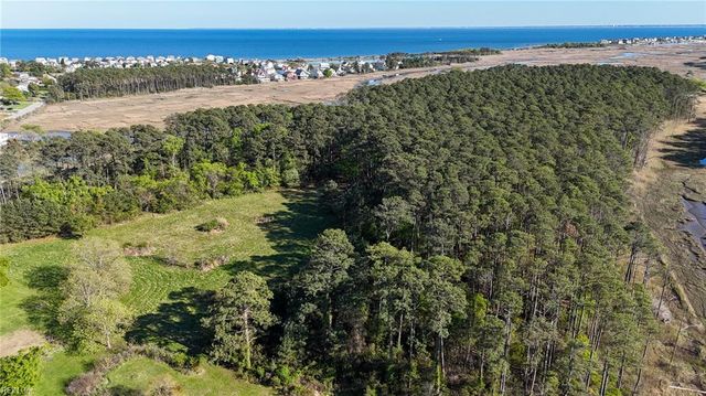 950 Beach RD, Hampton, VA 23664