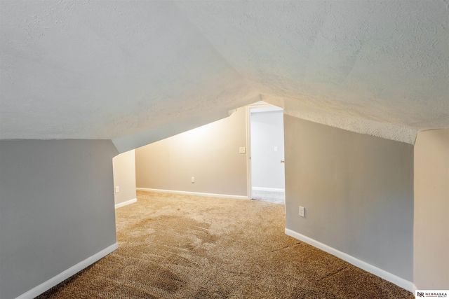 2932 Fontenelle Boulevard, Omaha, NE 68104