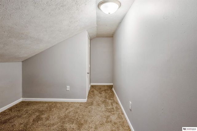 2932 Fontenelle Boulevard, Omaha, NE 68104