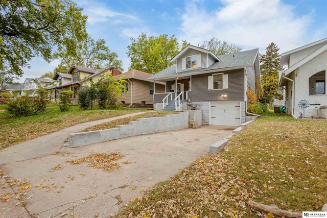 2932 Fontenelle Boulevard, Omaha, NE 68104