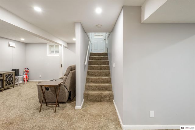 2932 Fontenelle Boulevard, Omaha, NE 68104