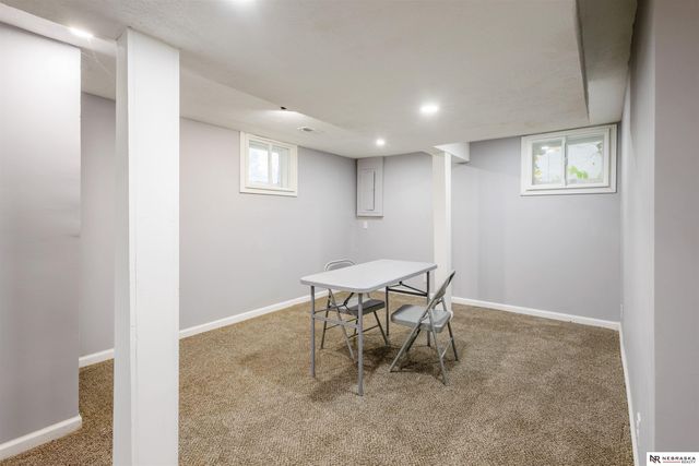 2932 Fontenelle Boulevard, Omaha, NE 68104